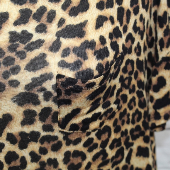 Forever 21 Loose Cheetah Print Short Sleeve Shirt - Picture 4 of 5